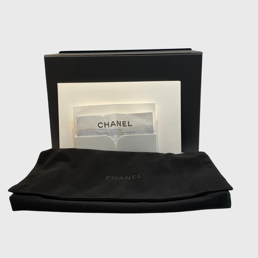 Chanel Boy Caviar Black GHW