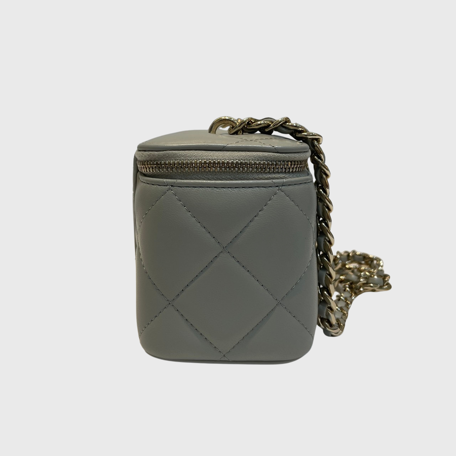 Chanel Vanity Lambskin Grey WG