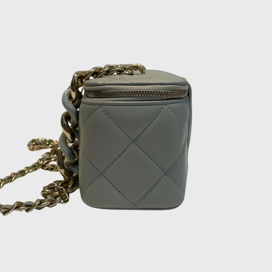 Chanel Vanity Lambskin Grey WG