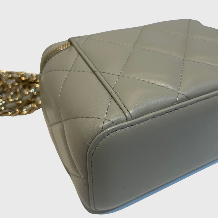 Chanel Vanity Lambskin Grey WG