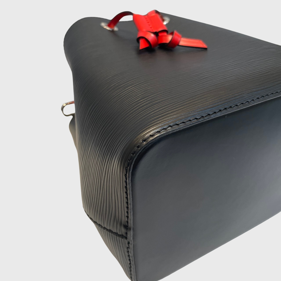 Louis Vuitton Neo Noe Epi Leather Black SHW