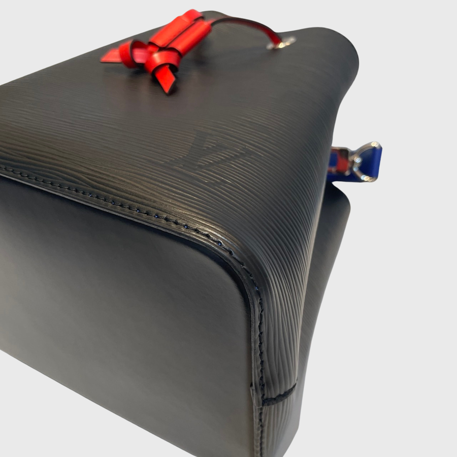 Louis Vuitton Neo Noe Epi Leather Black SHW