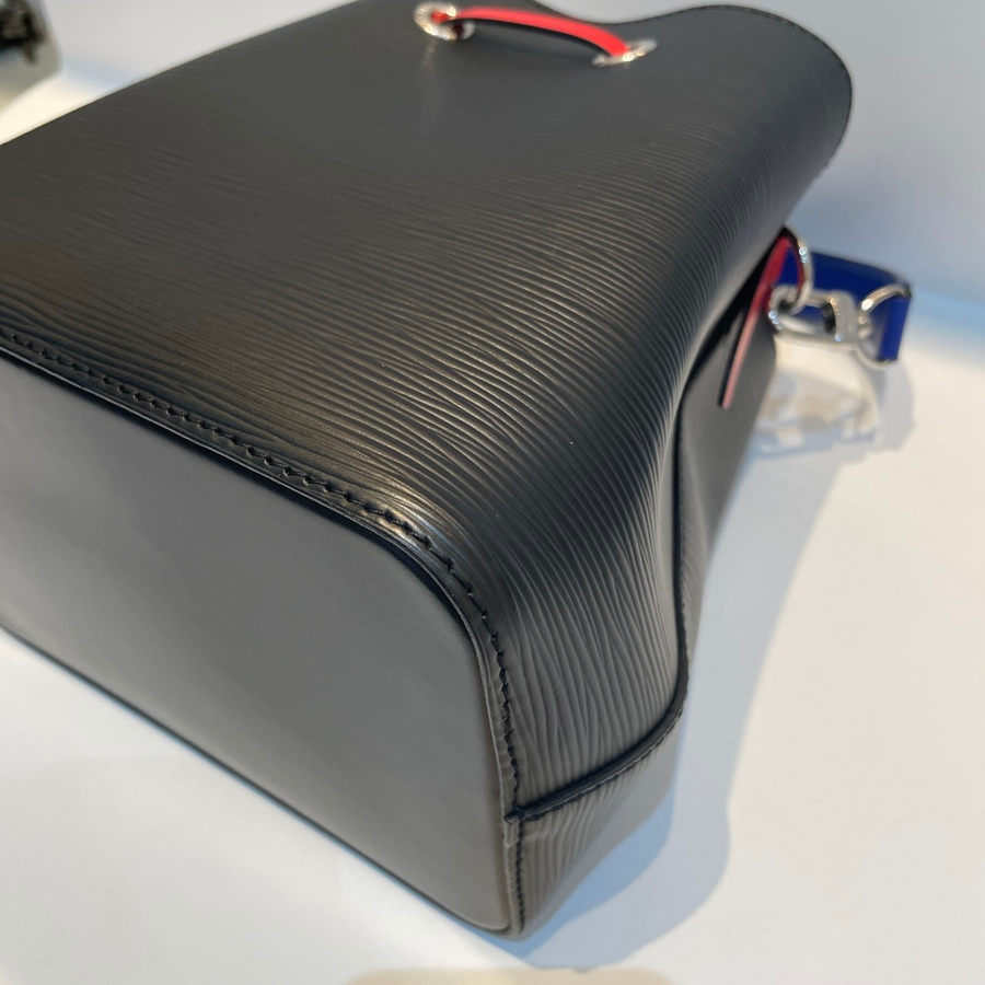 Louis Vuitton Neo Noe Epi Leather Black SHW
