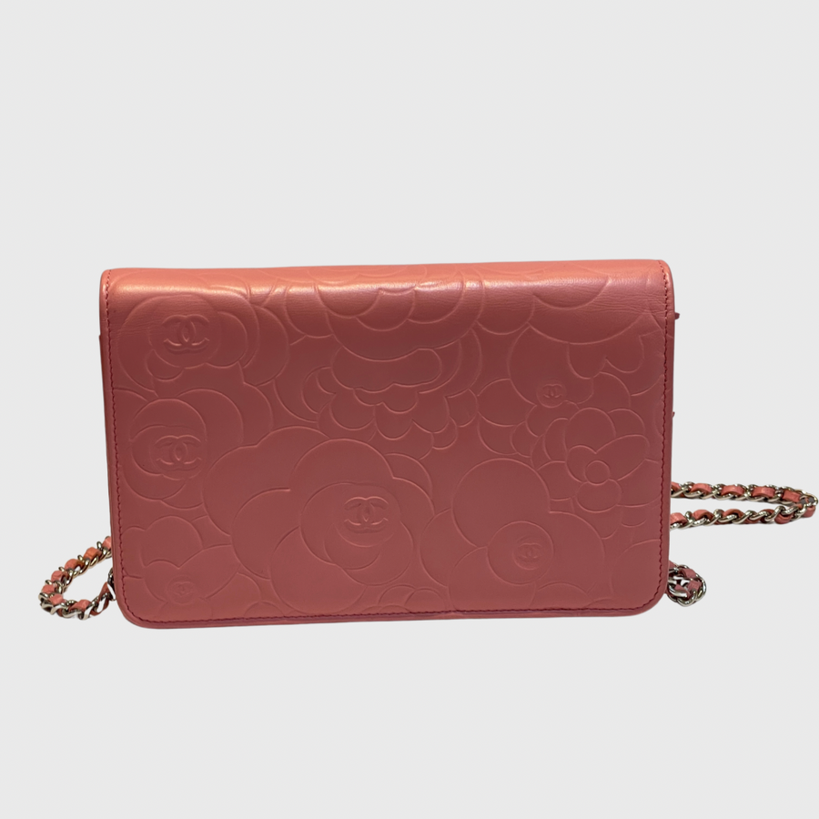 Chanel Camellia Wallet on Chain 7.5 Calfskin SHW
