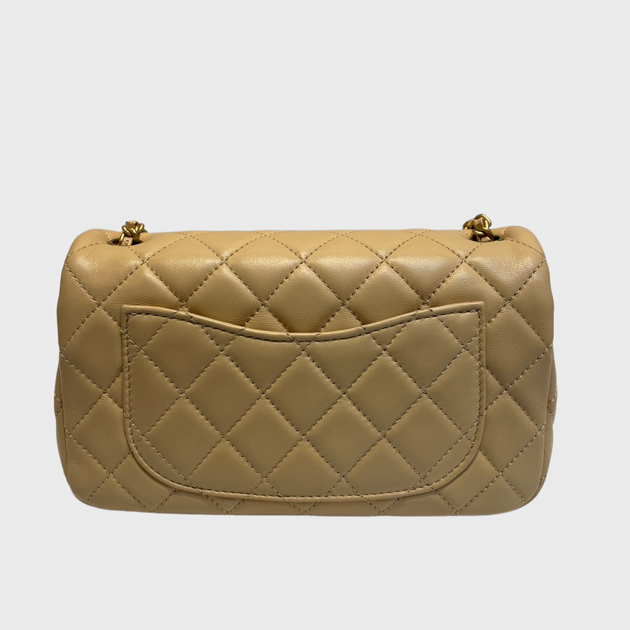 Chanel Classic Pearl Crush Lambskin Beige GHW