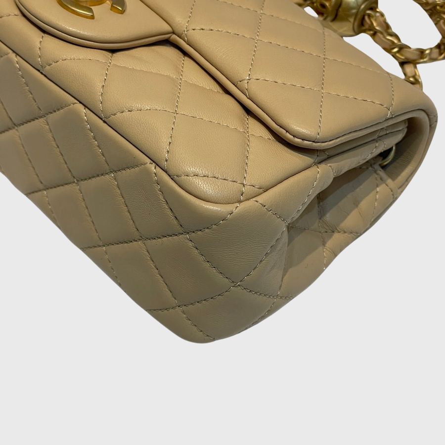 Chanel Classic Pearl Crush Lambskin Beige GHW