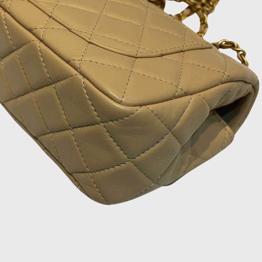 Chanel Classic Pearl Crush Lambskin Beige GHW