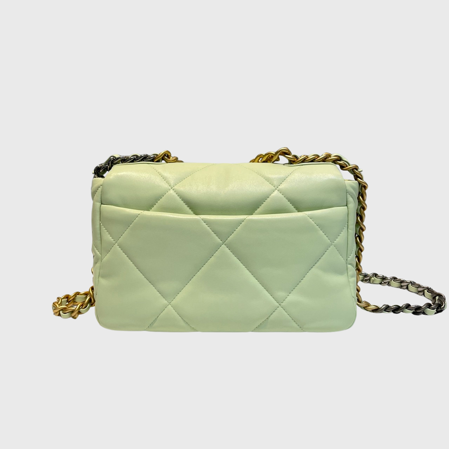 Chanel 19 Flap Bag Calfskin Green GHW