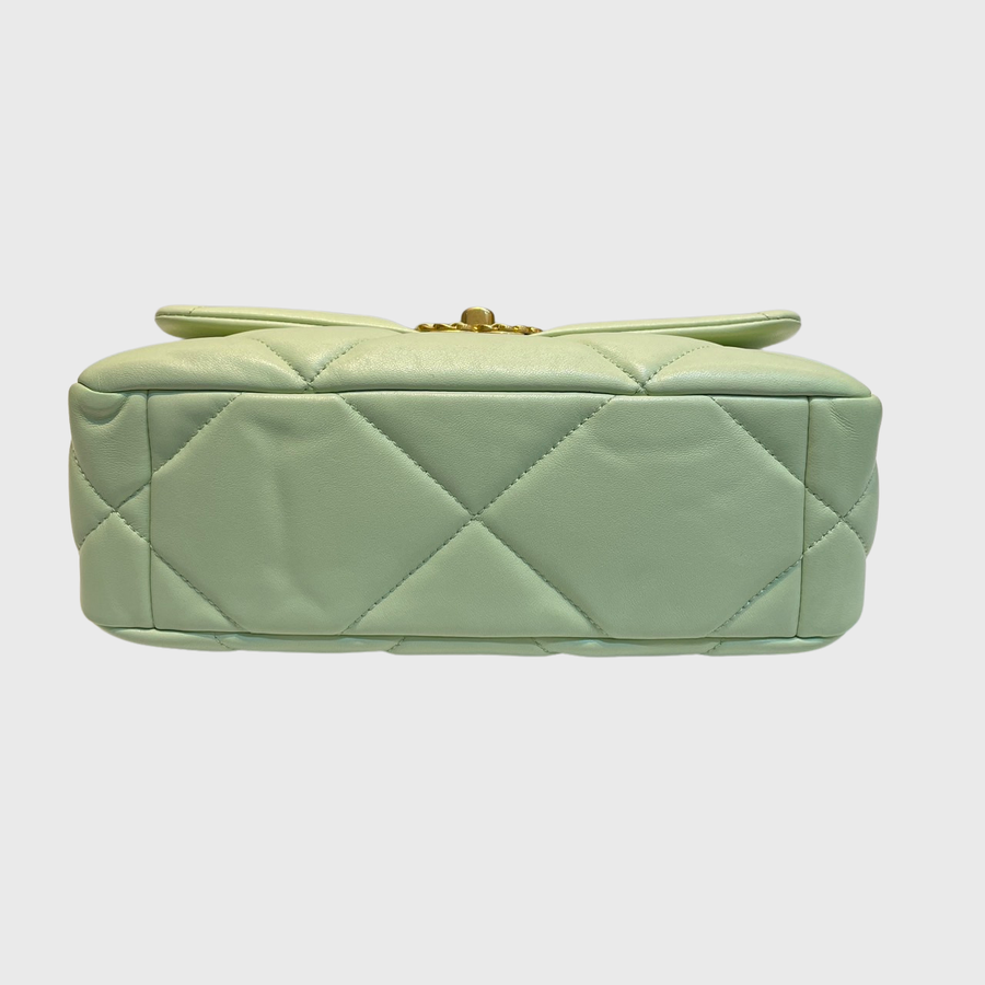 Chanel 19 Flap Bag Calfskin Green GHW