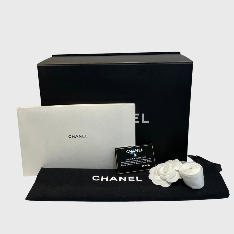 Chanel Boy Caviar Black SRHW