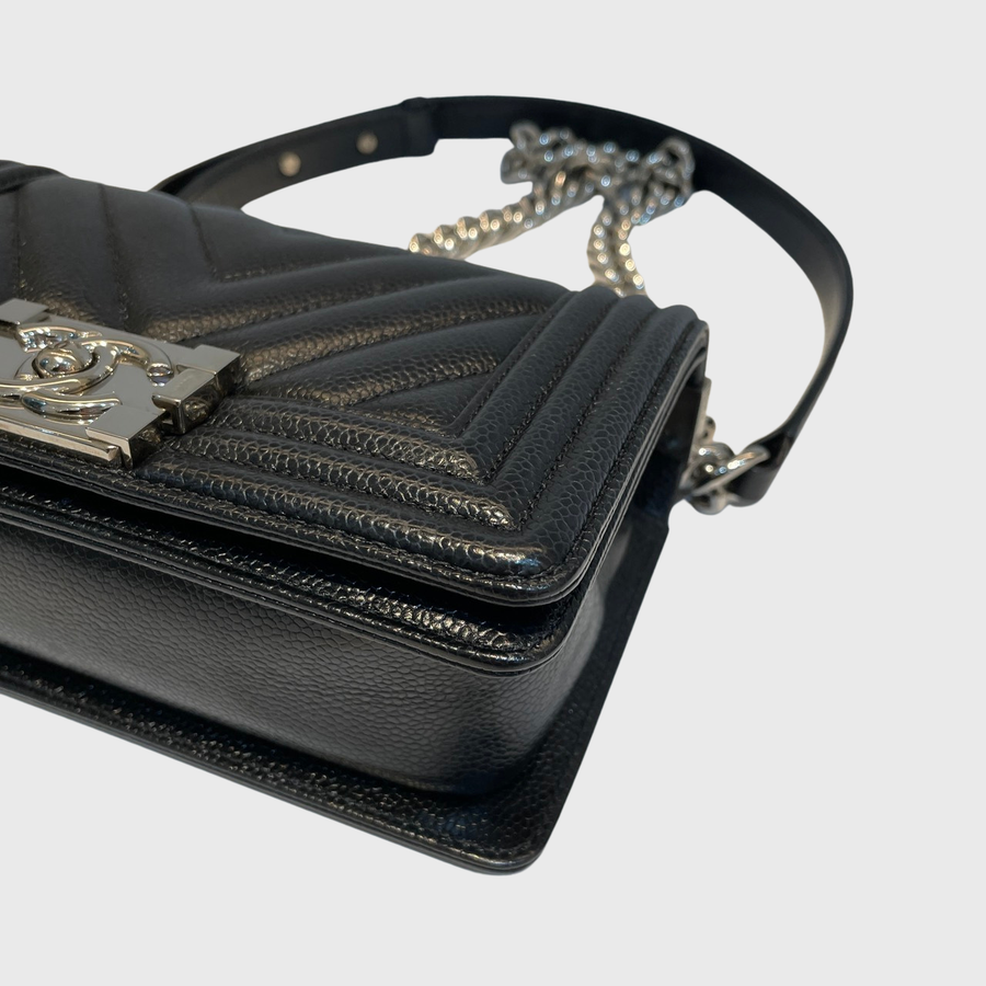 Chanel Boy Caviar  Black SHW