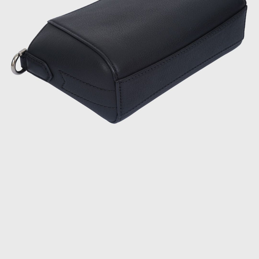 Givenchy Antigona Shoulder Bag Calfskin Black SHW