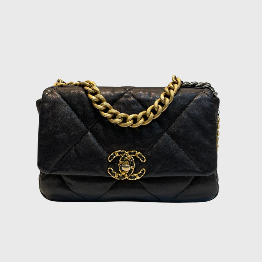 Chanel 19 Flap Bag Lambskin Black GHW