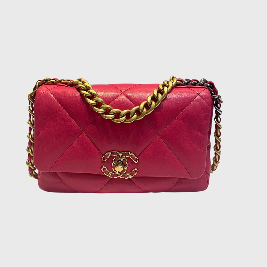 Chanel 19 Flap Bag Lambskin Pink GHW