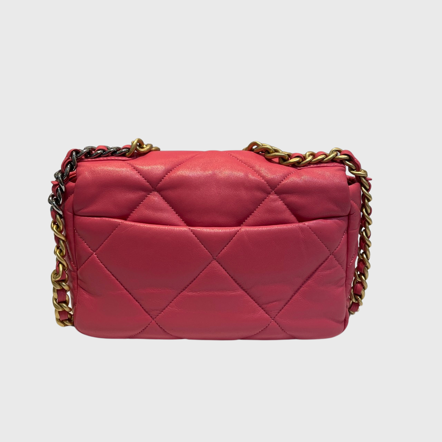 Chanel 19 Flap Bag Lambskin Pink GHW