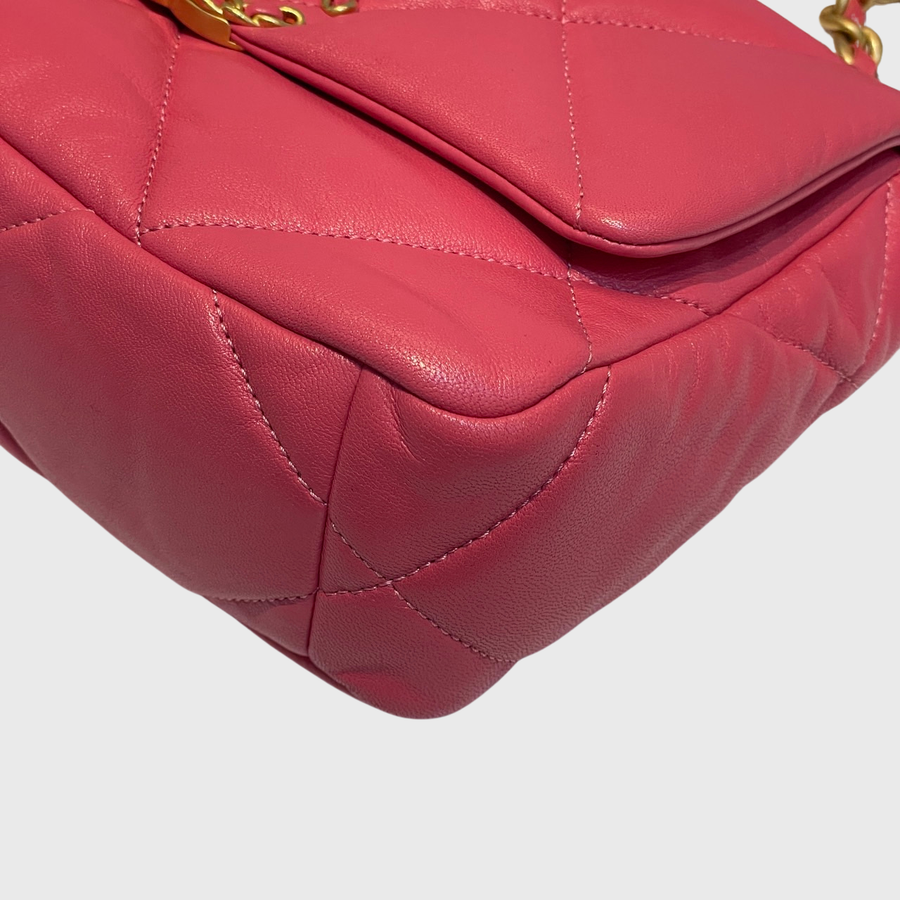 Chanel 19 Flap Bag Lambskin Pink GHW