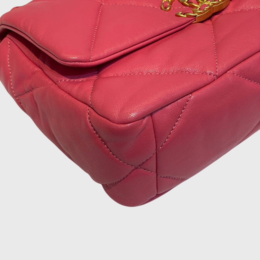 Chanel 19 Flap Bag Lambskin Pink GHW