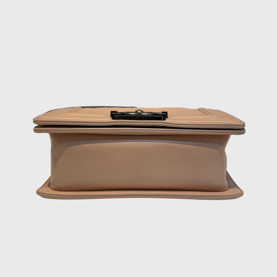 Chanel Boy Calfskin Pink MB