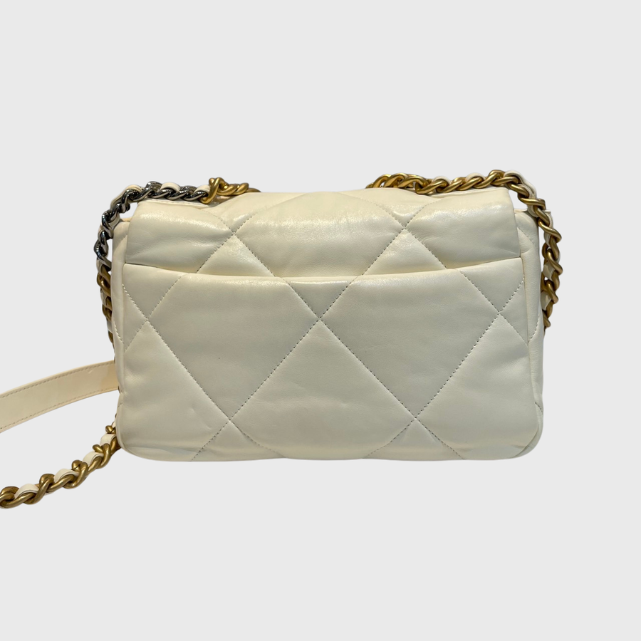 Chanel 19 Flap Bag Lambskin White GHW