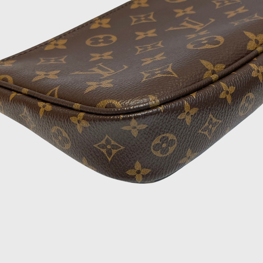 Louis Vuitton Multi Pochette Accessoires Canvas Cowhide Brown GHW