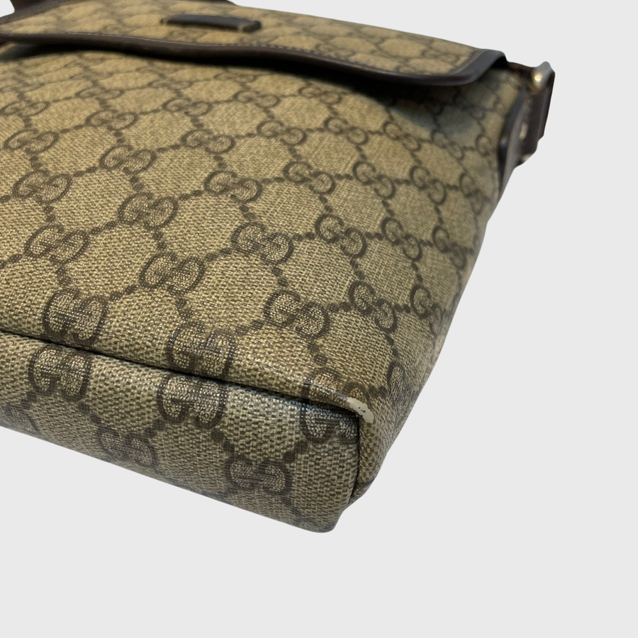 Gucci GG Suprame Messenger Canvas Brown SHW