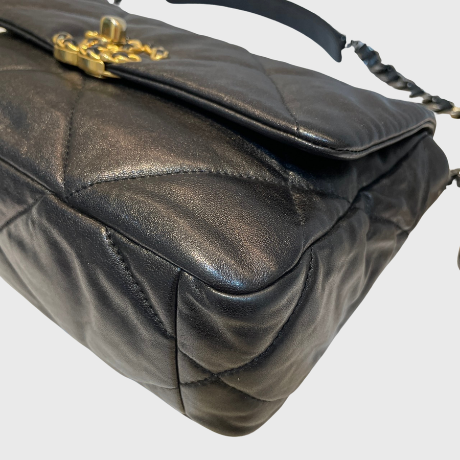 Chanel 19 Flap Bag Lambskin Black GHW