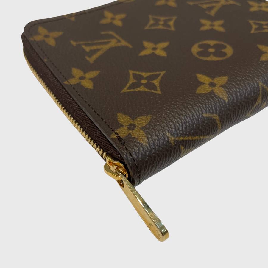 Louis Vuitton Passport Canvas Monogram GHW