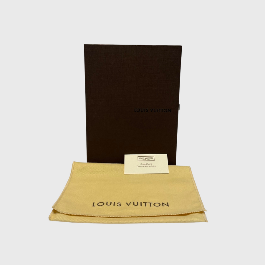 Louis Vuitton Passport Canvas Monogram GHW