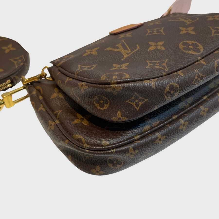 Louis Vuitton Multi Pochette Accessoires Leather Monogram GHW
