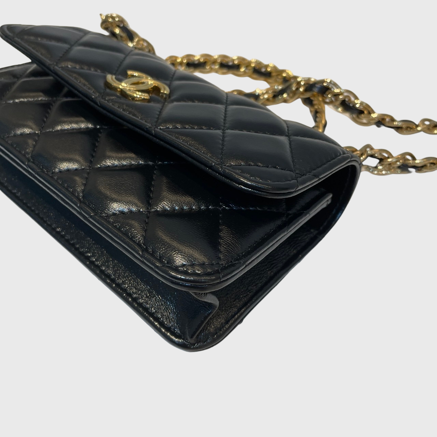 Chanel WOC Lambskin Black GHW