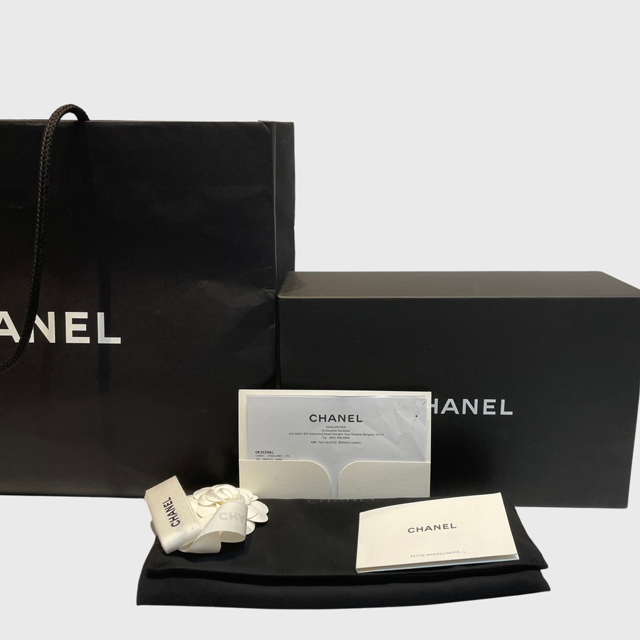 Chanel WOC Lambskin Black GHW