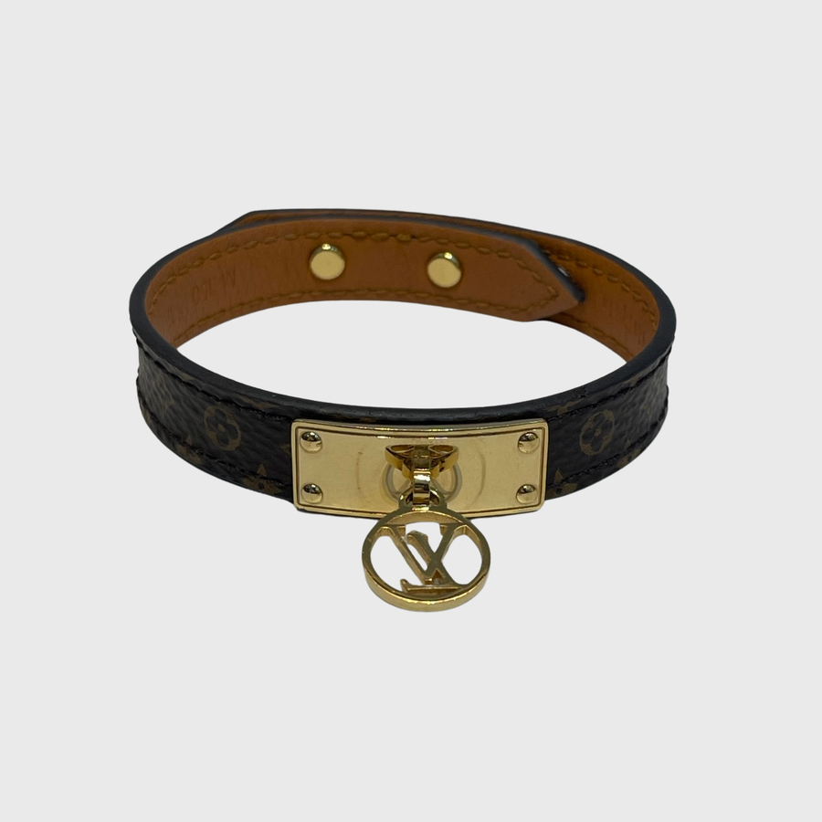 Louis Vuitton Authentic Logomania Calfskin Monogram GHW