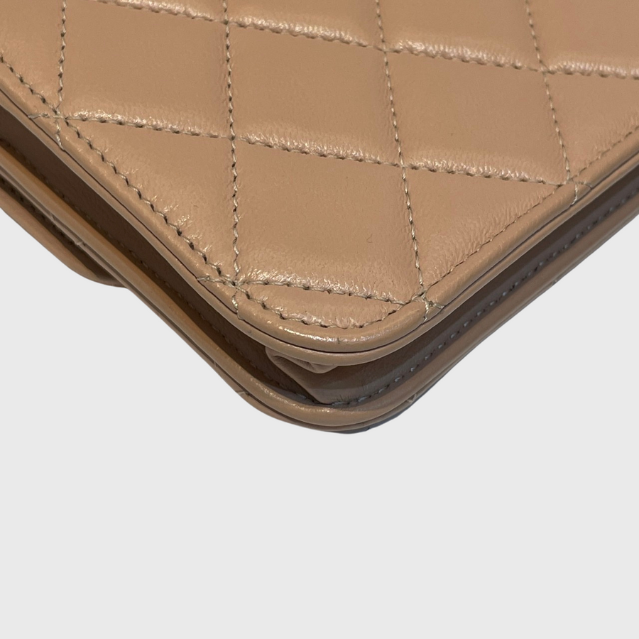 Chanel Flap Coin Purse With Chain Lambskin Beige GHW – Perrine Porter