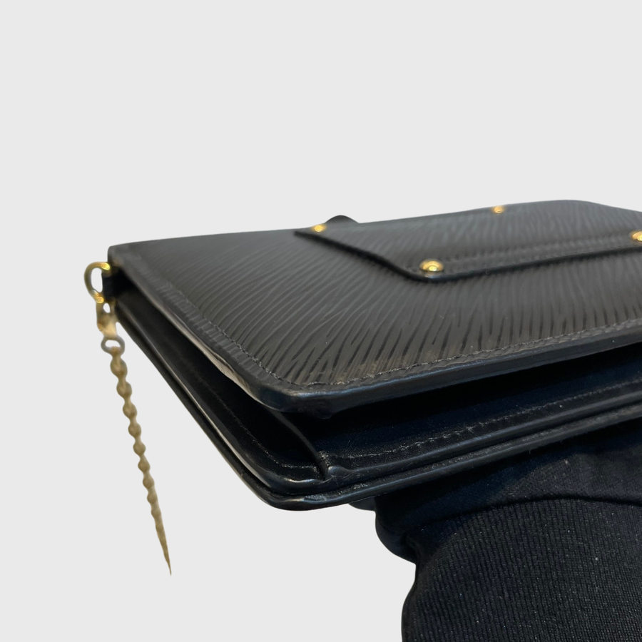 Louis Vuitton Twist Epi Leather Black GHW