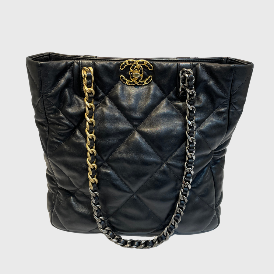Chanel 19 Shopping Bag Shiny Lambskin Lambskin Black GHW SHW