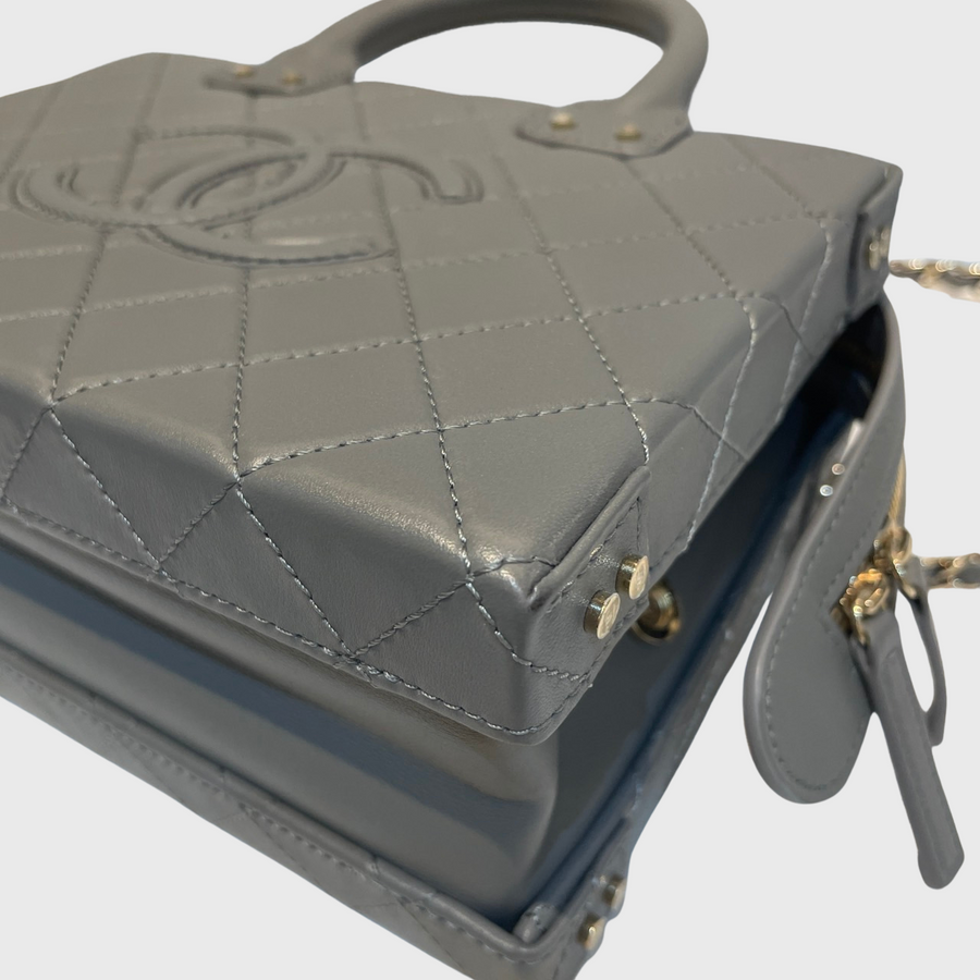 Chanel CC Vanity Case Bag Lambskin Grey GHW
