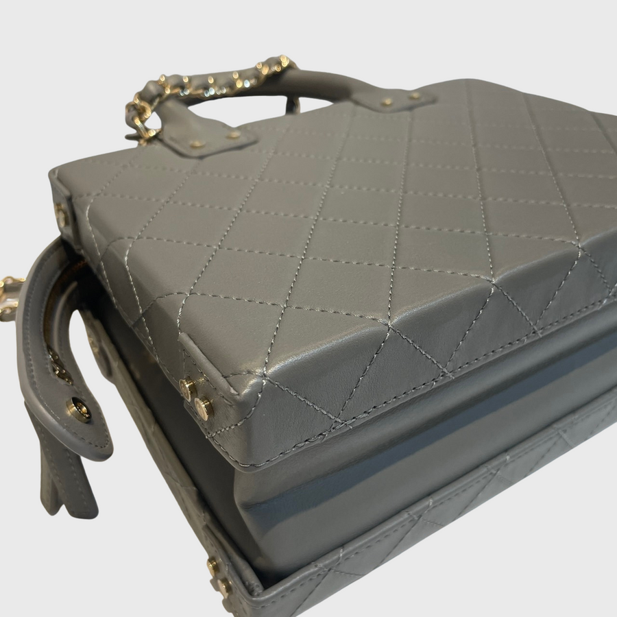 Chanel CC Vanity Case Bag Lambskin Grey GHW