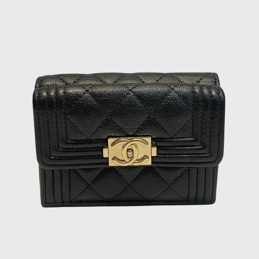 Chanel Boy Caviar Black GHW