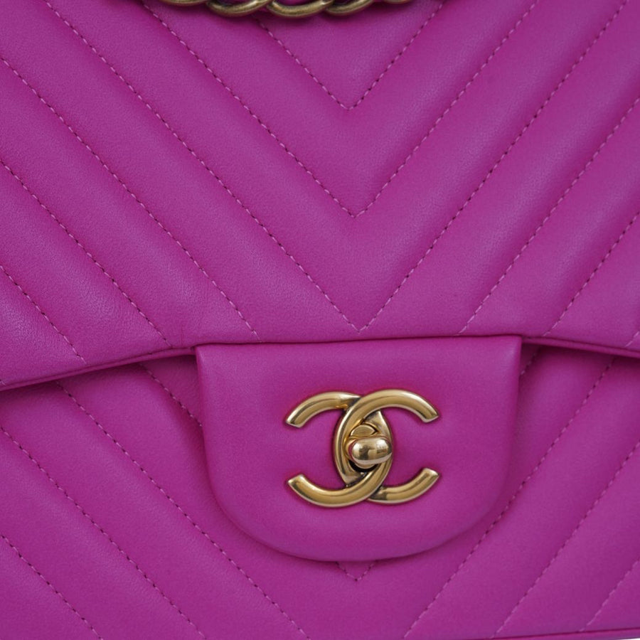 Chanel Classic Jumbo 13 Lambskin	Pink GHW