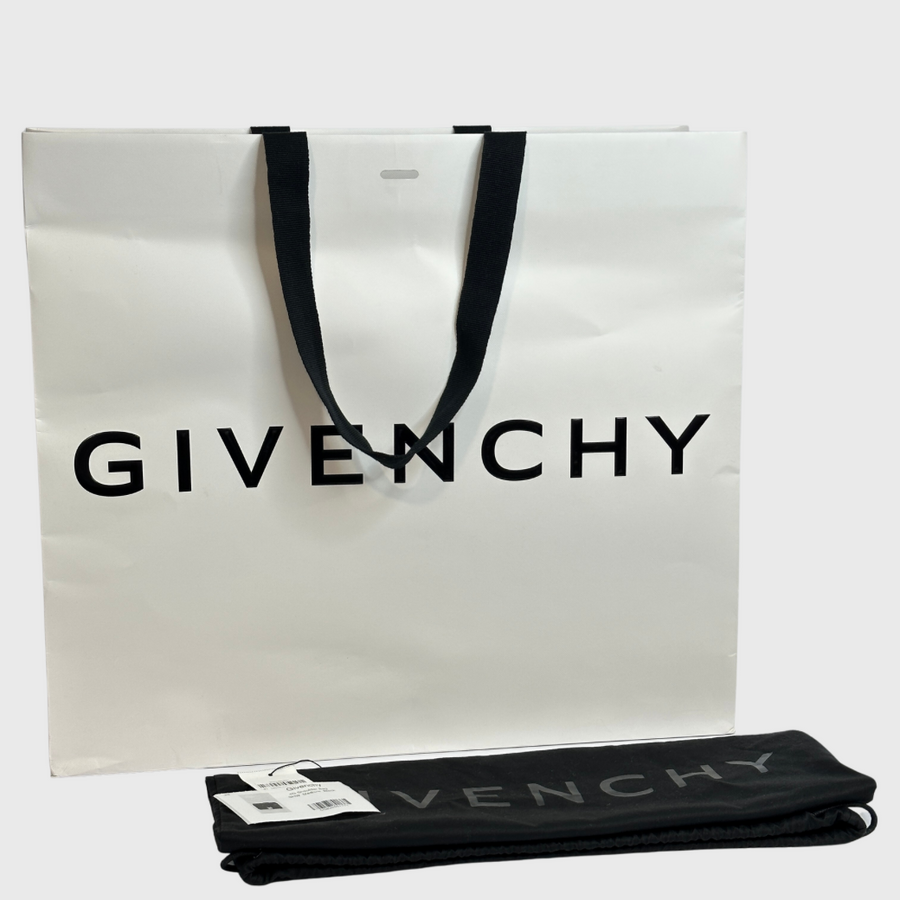 Givenchy 4G Quilted Shoulder