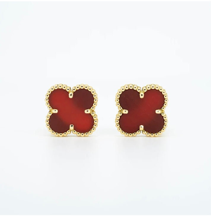 Van Cleef & Arpels Vintage Alhambra earrings, Carnelian 18K Yellow