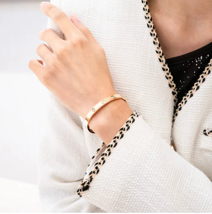 Cartier Love Bracelet, 4 Diamonds 18K Rose Gold Size 16