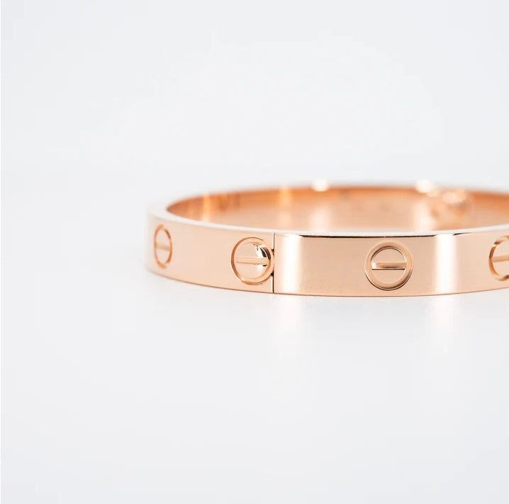 Cartier Love Bracelet 18K Rose Gold Size 15 – Perrine Porter