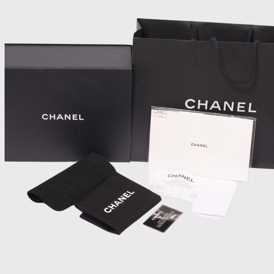 Chanel CC Filigree Vanity Case  Medium Caviar Black GHW